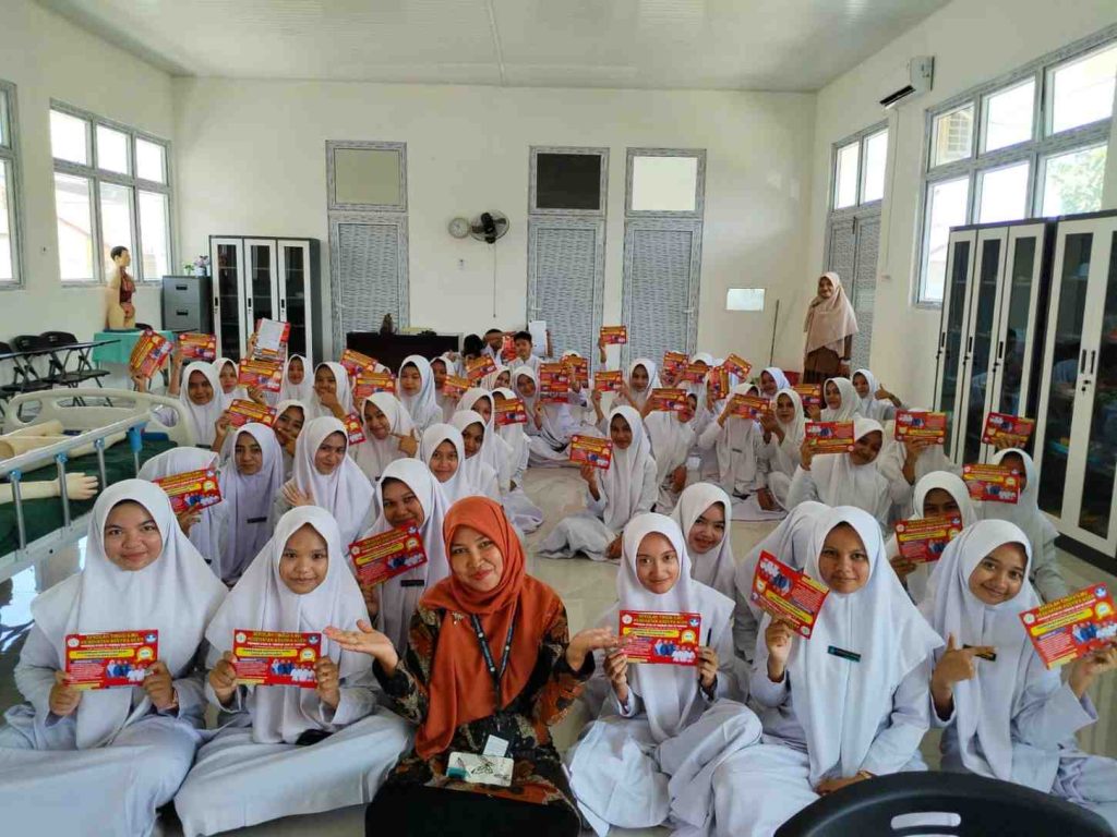 STIKes Assyifa Aceh Laksanakan Sosialisasi PMB di SMK Lilawangsa