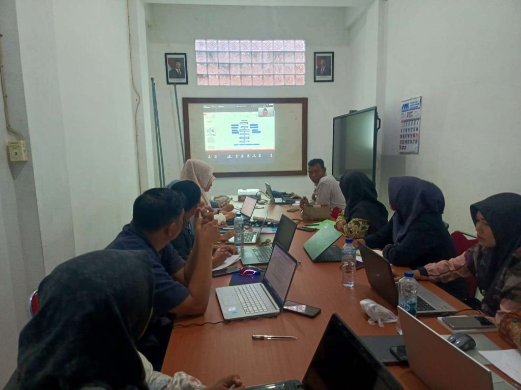 STIKes Assyifa Aceh Laksanakan Pendampingan Penyusunan Kurikulum Berbasis OBE Bersama Prof. Dr. Nurdin Saidi, M.Si