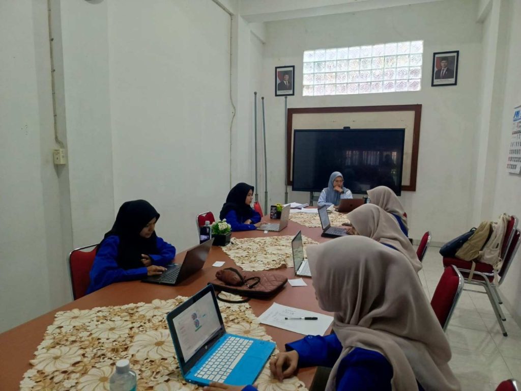 Mahasiswa STIKes Assyifa Aceh Melaksanakan Kegiatan Tes Ujian ONMIPA Pada Tanggal 5 & 6 Mei 2026